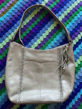 The San Leather Hobo Shoulder Bag in light green - Women Bags